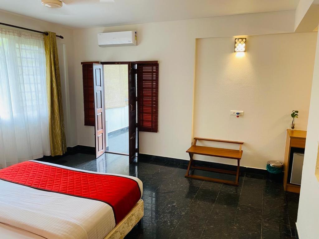 Peppervine Hotel Thekkady Eksteriør billede